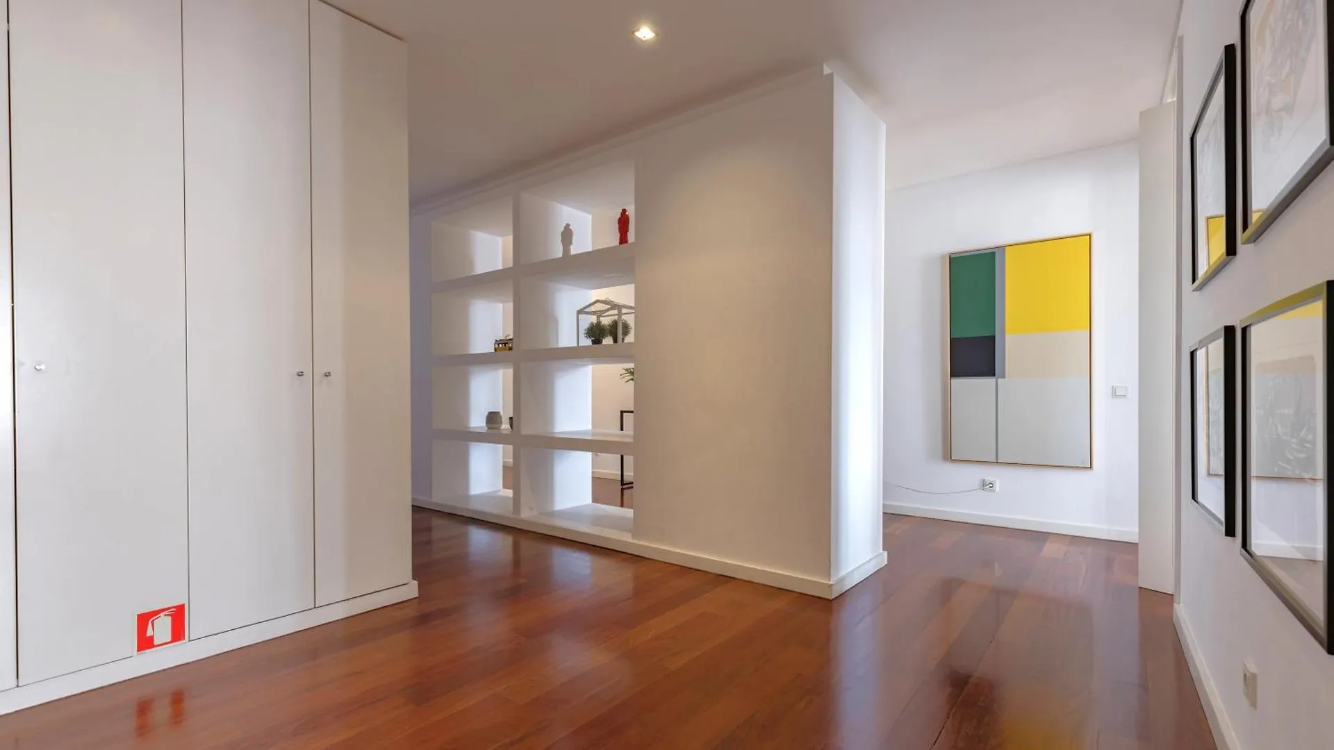 Lovelystay - Chiado 3Bedroom Wonder Lisbon 0*,  Portugal