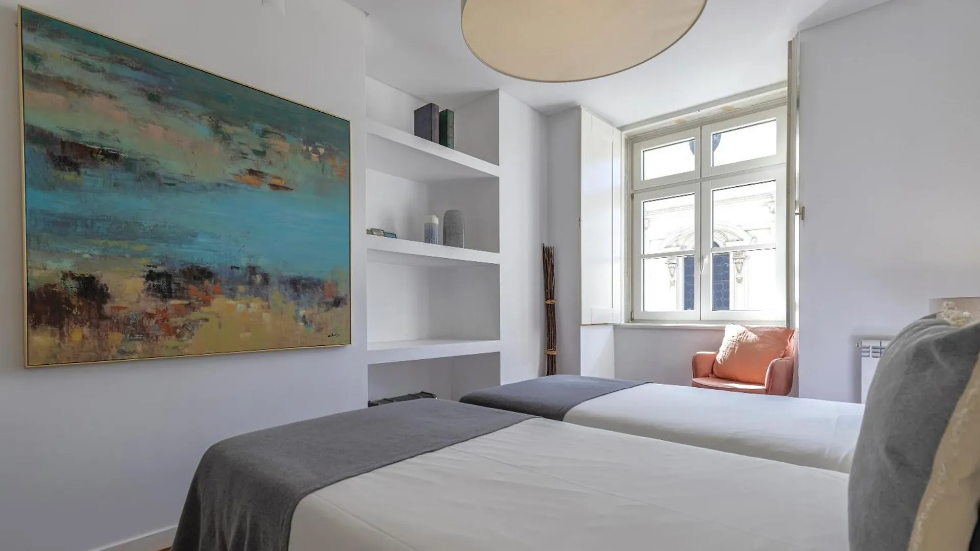 Apartment Lovelystay - Chiado 3Bedroom Wonder Lisbon